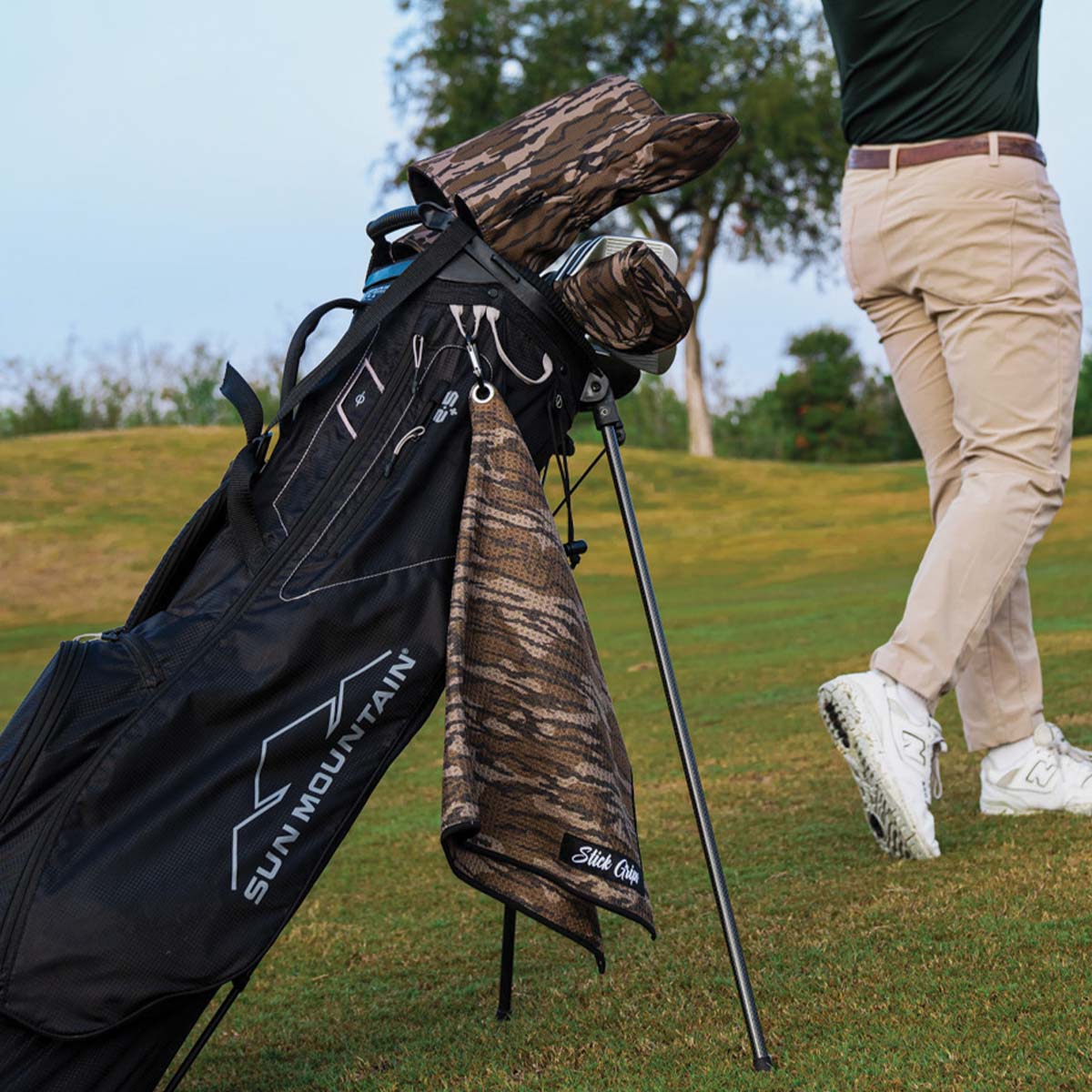Stick Grips Bottomland Camo Golf Towel