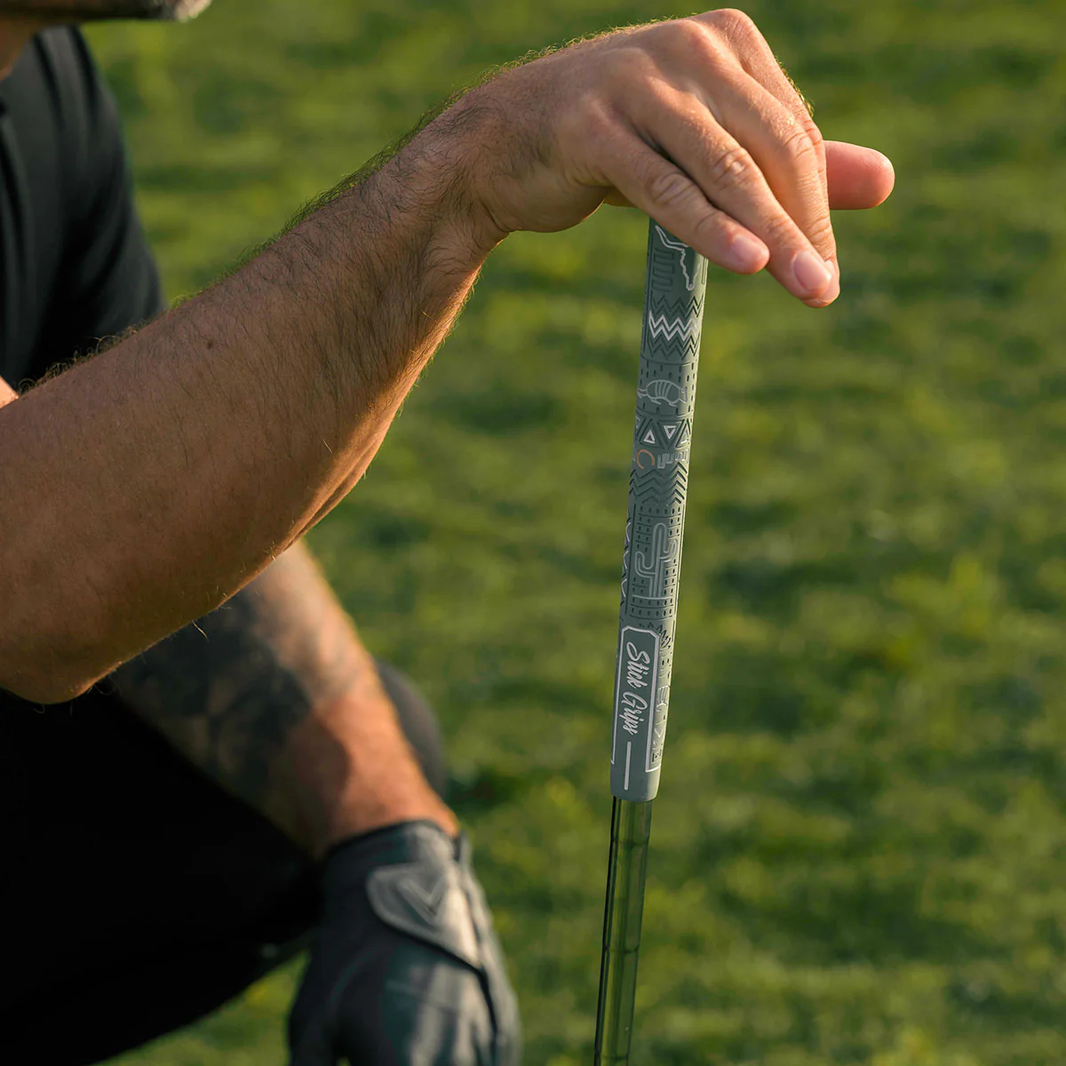 How to Know When It's Time to Replace Your Golf Grip