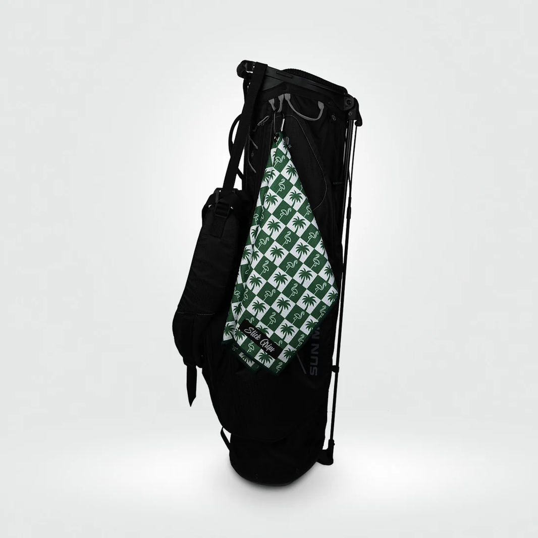 Why Golf Towels Are Essential for Every Golfer's Bag